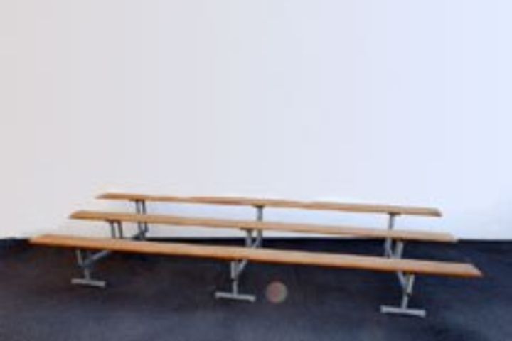 Rasensitzplätze, gestufte Böcke