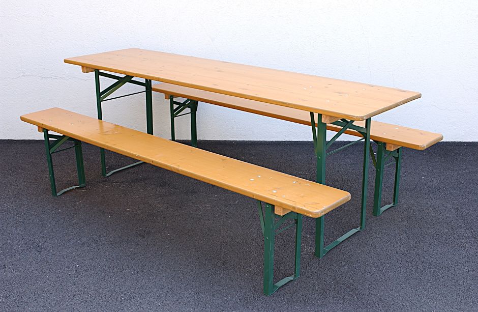 Klappmooebel_2,2m80cm_breit.jpg